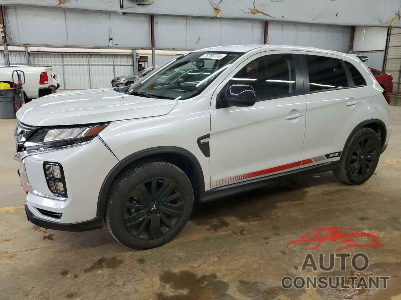 MITSUBISHI OUTLANDER 2023 - JA4ARUAUXPU009076