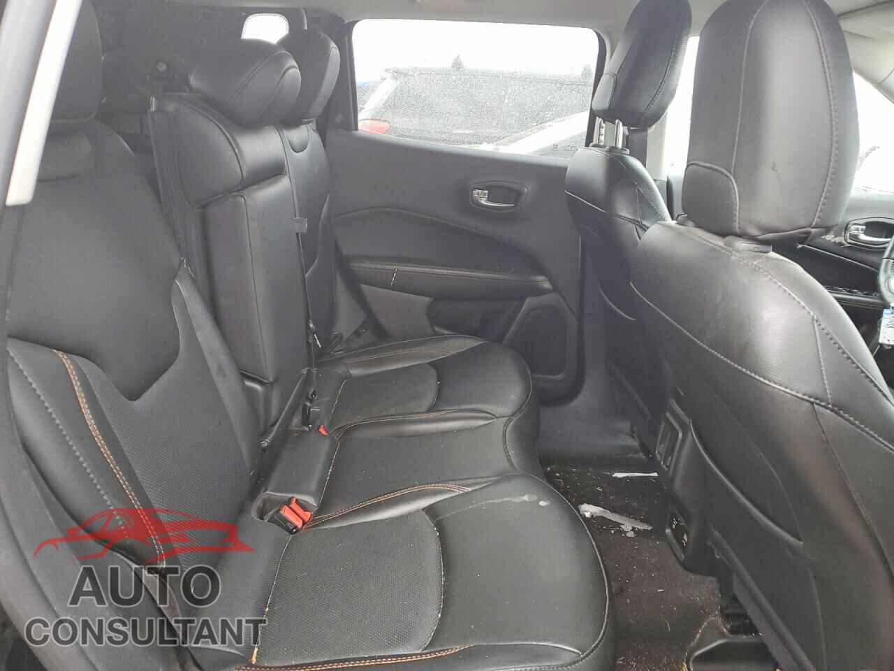JEEP COMPASS 2020 - 3C4NJDCB2LT233943