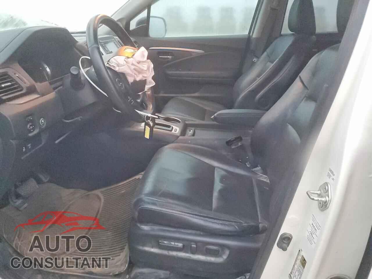 HONDA RIDGELINE 2017 - 5FPYK2F55HB004612