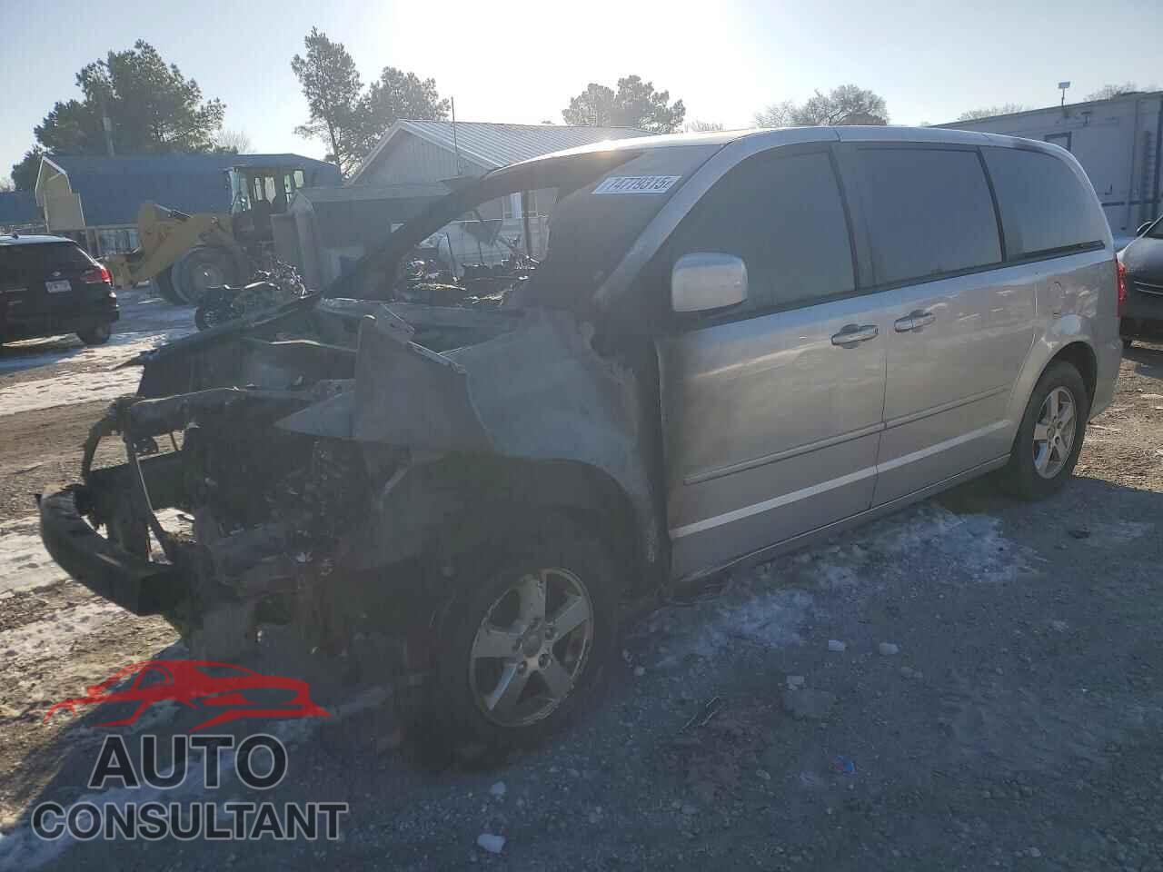 DODGE CARAVAN 2011 - 2D4RN3DG2BR700583