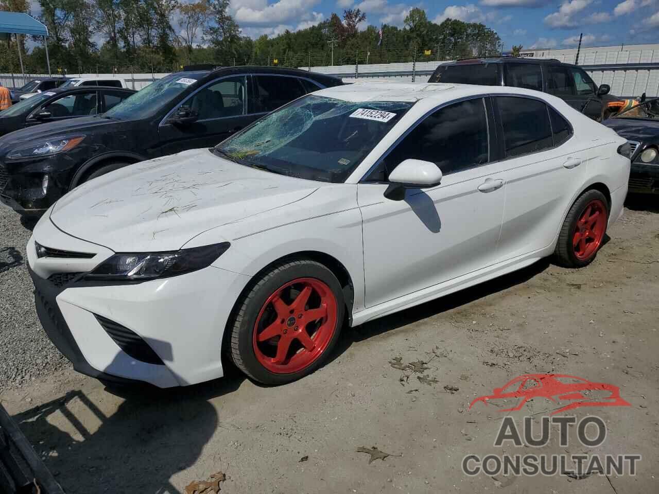 TOYOTA CAMRY 2019 - 4T1B11HK2KU191929