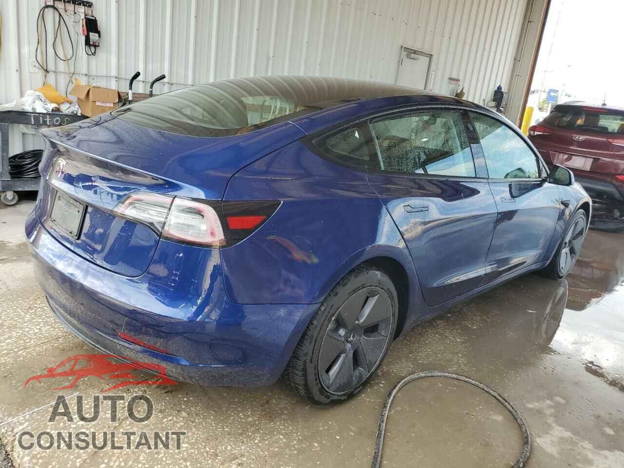 TESLA MODEL 3 2022 - 5YJ3E1EA8NF189947