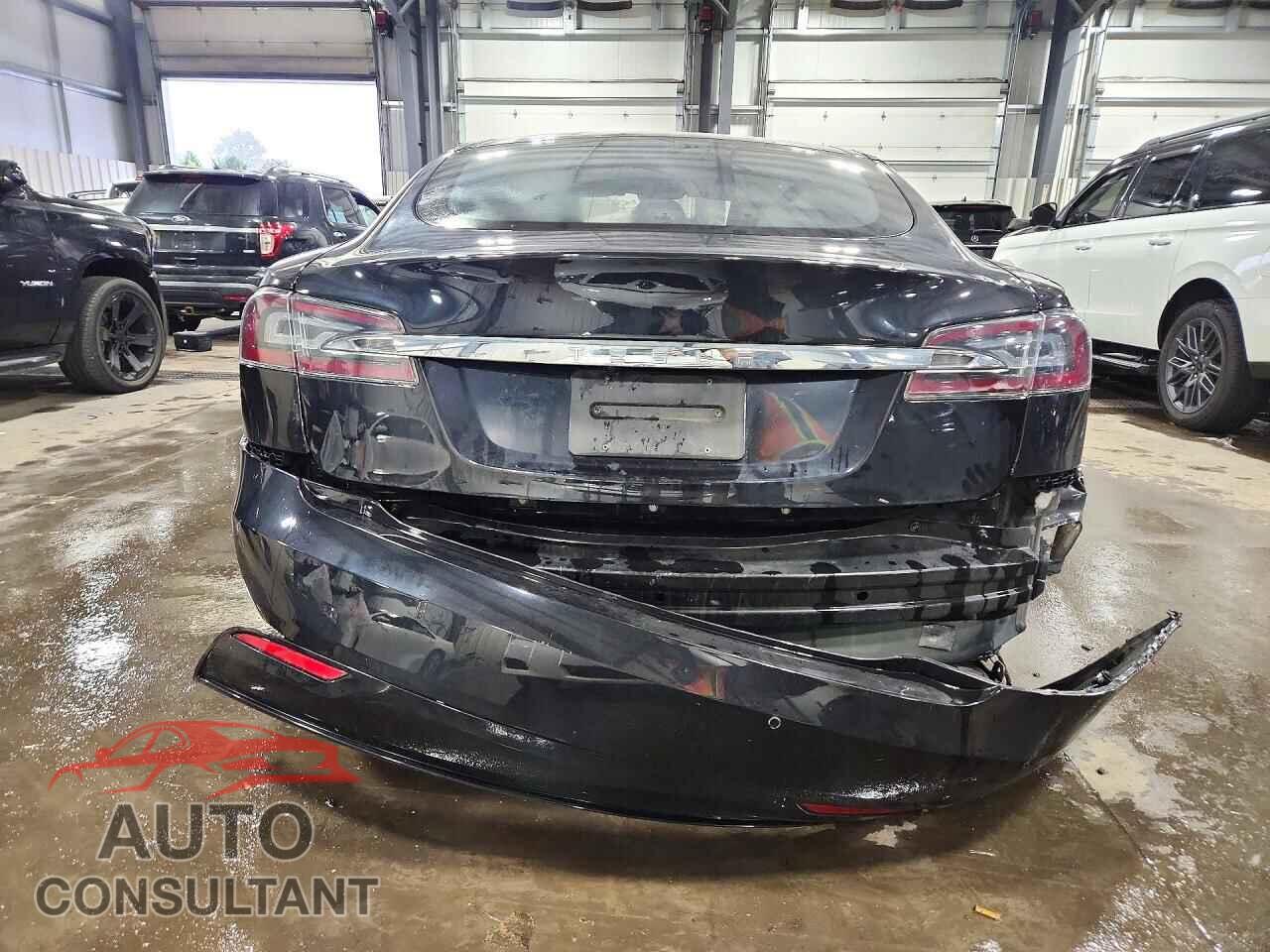 TESLA MODEL S 2016 - 5YJSA1E26GF149238