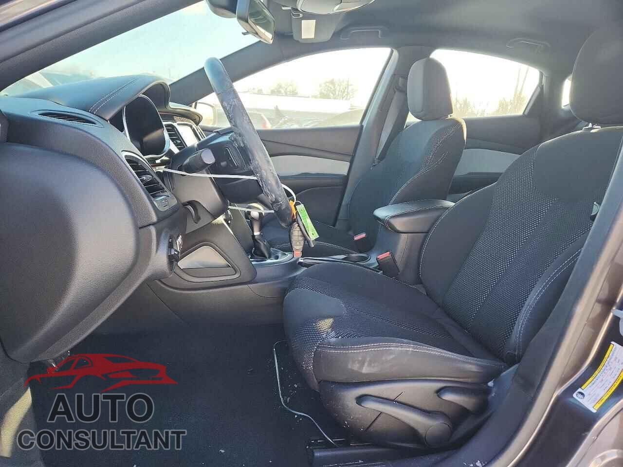 DODGE DART 2015 - 1C3CDFBBXFD112765