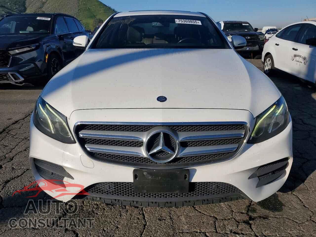 MERCEDES-BENZ E-CLASS 2017 - WDDZF4KB8HA098329