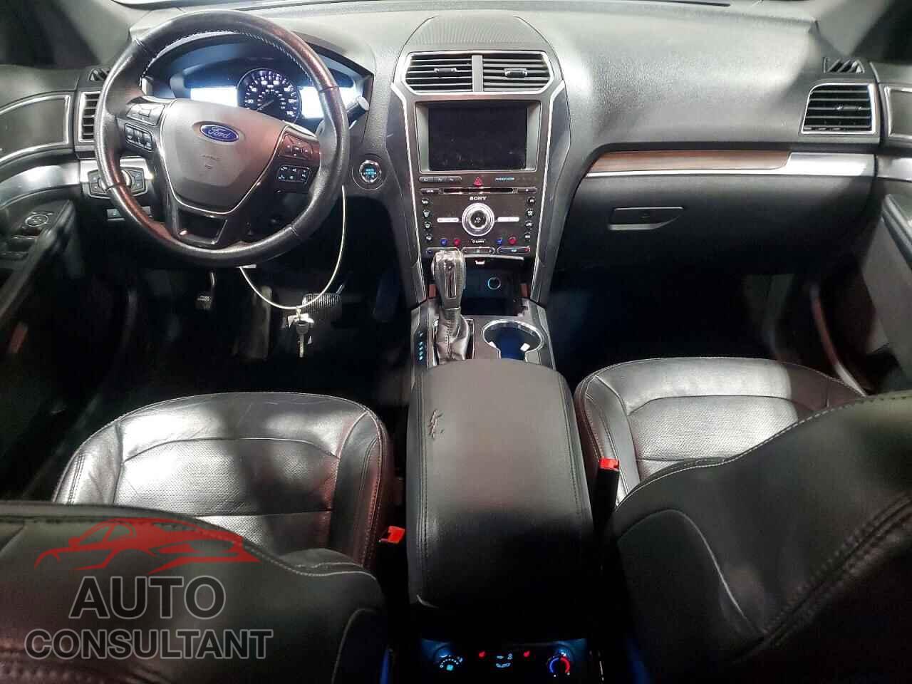 FORD EXPLORER 2018 - 1FM5K8F81JGB31440