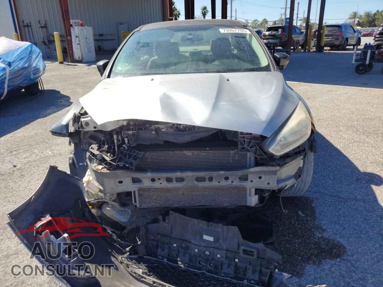 FORD FOCUS 2016 - 1FADP3F28GL266470