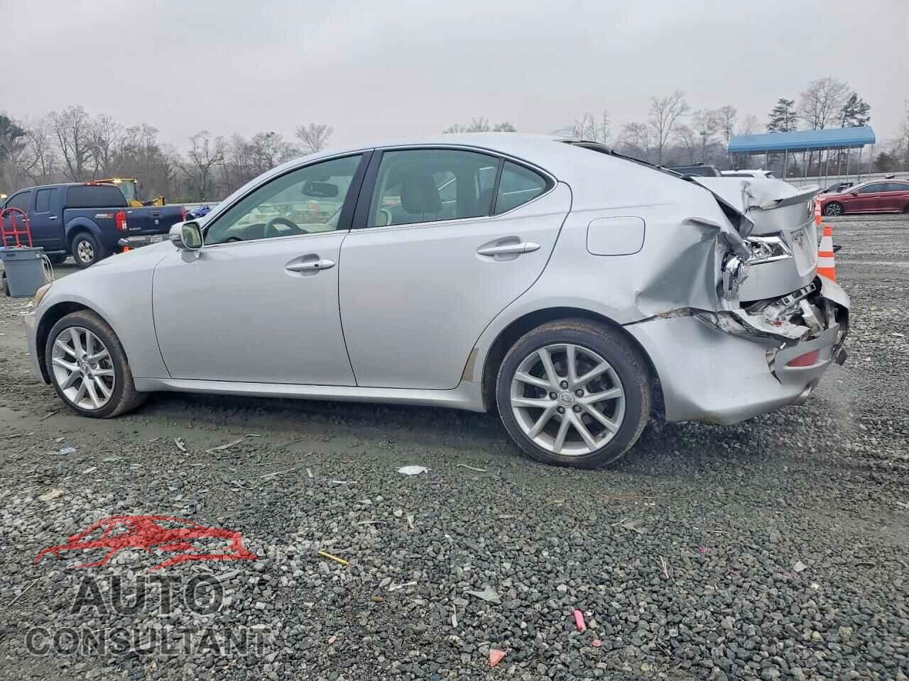 LEXUS IS 2013 - JTHCF5C2XD5060932