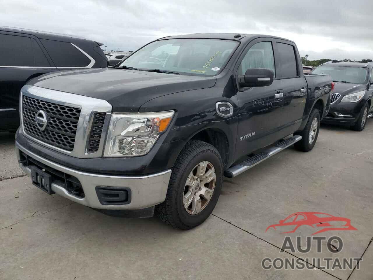 NISSAN TITAN 2017 - 1N6AA1EJ5HN561007