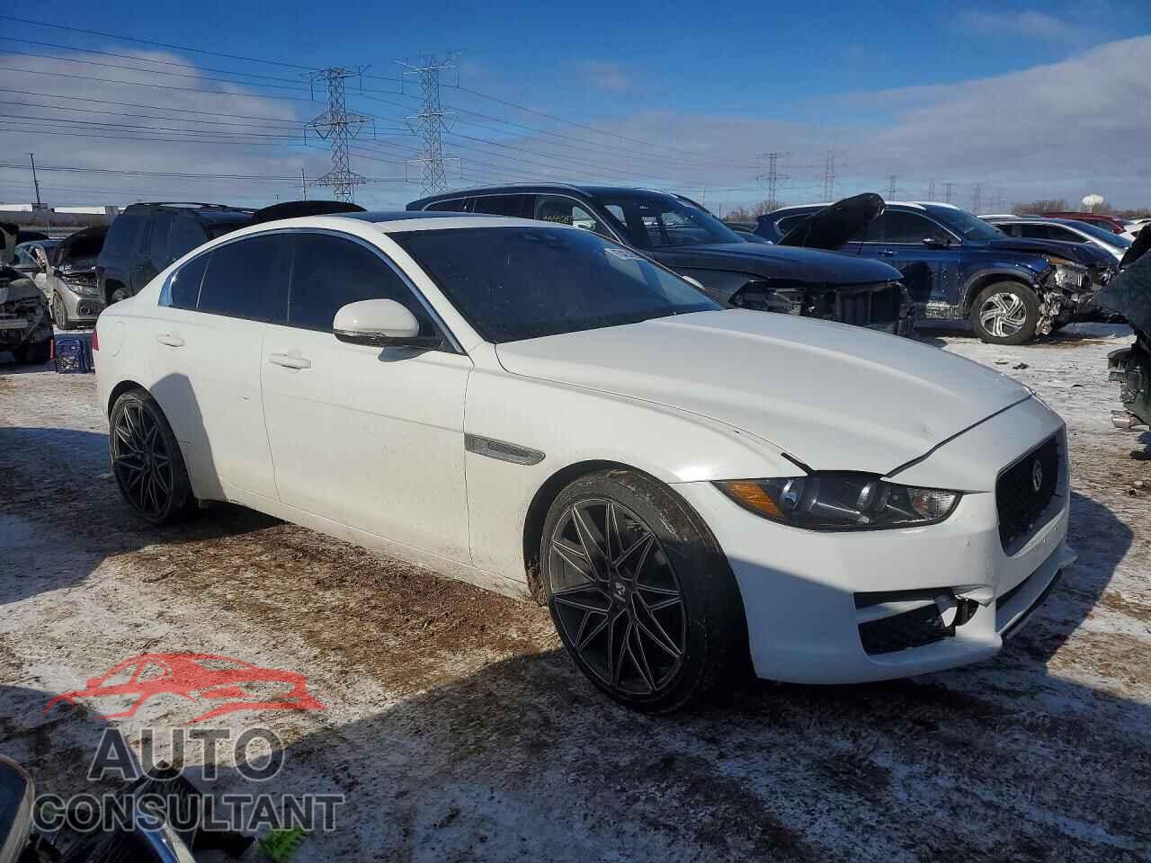 JAGUAR XE 2017 - SAJAR4BG0HA978730