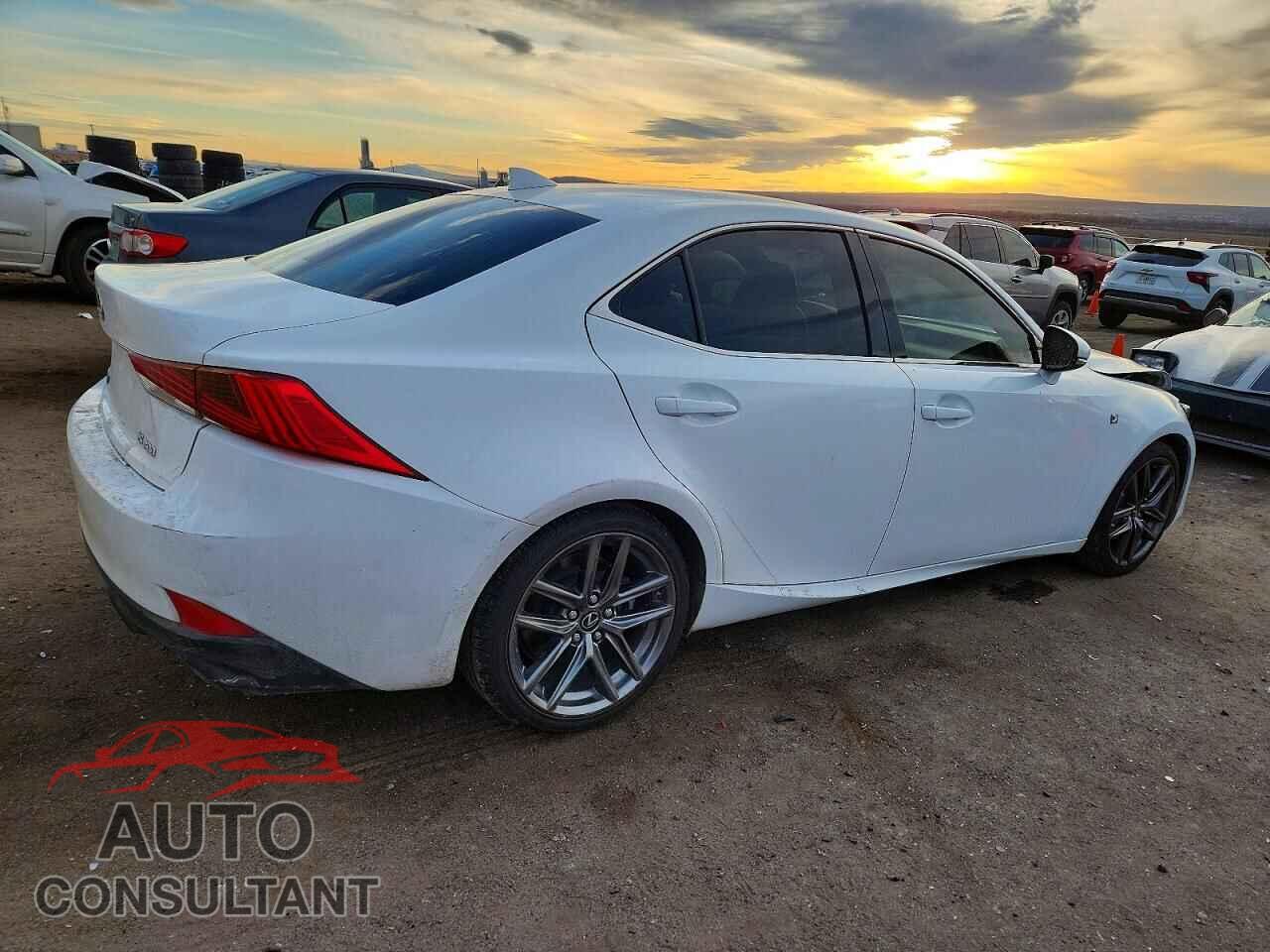 LEXUS IS 2018 - JTHBA1D27J5068080