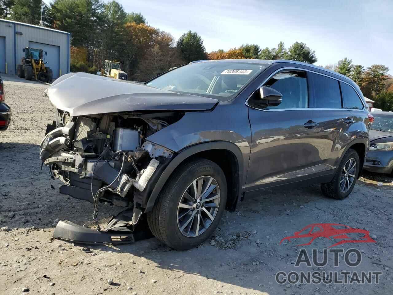 TOYOTA HIGHLANDER 2019 - 5TDJZRFH1KS949634