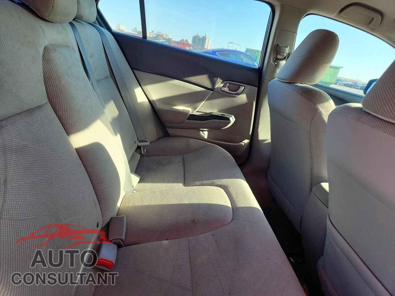 HONDA CIVIC 2012 - 19XFB2F50CE045700
