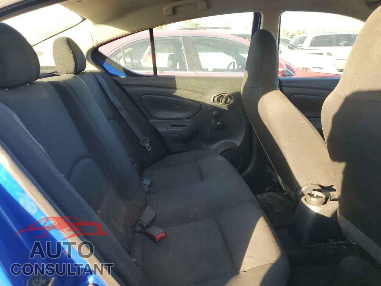 NISSAN VERSA 2017 - 3N1CN7AP3HL896704