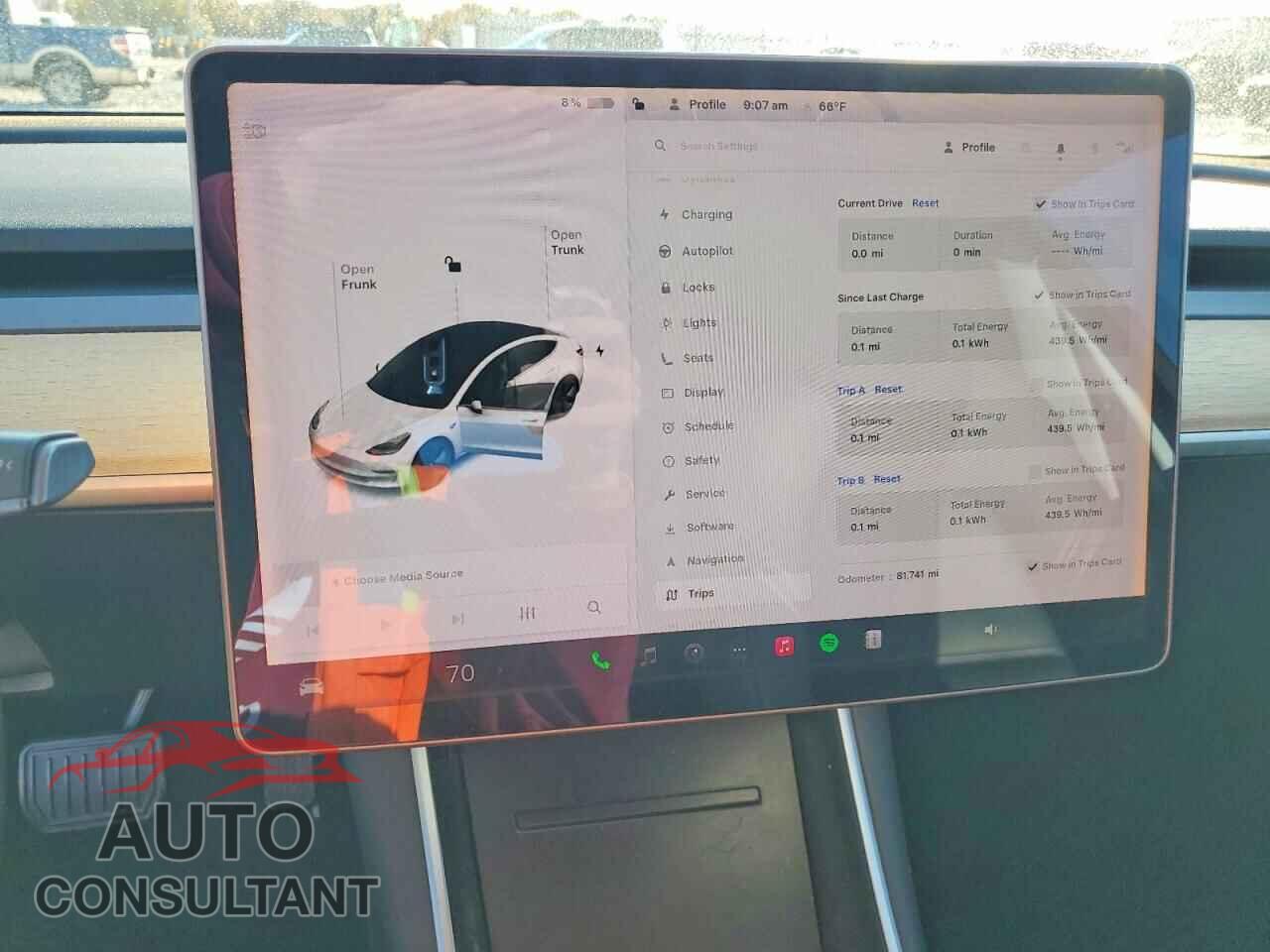 TESLA MODEL 3 2019 - 5YJ3E1EA2KF208407
