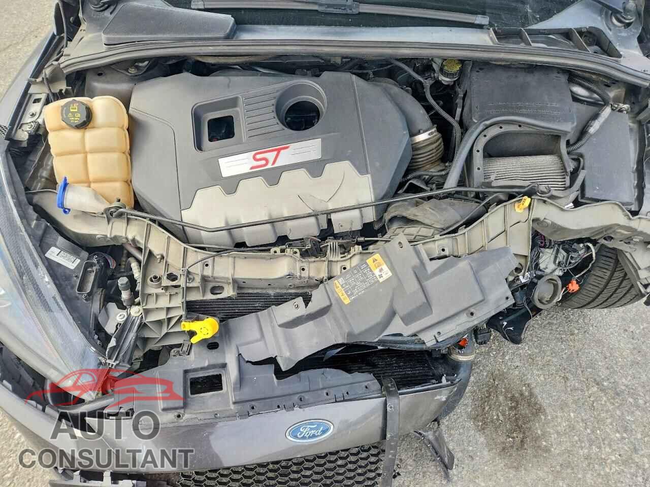 FORD FOCUS 2016 - 1FADP3L94GL310420