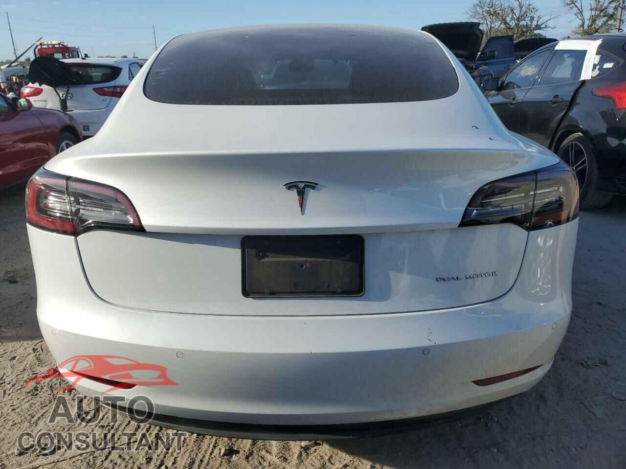 TESLA MODEL 3 2019 - 5YJ3E1EB7KF510574