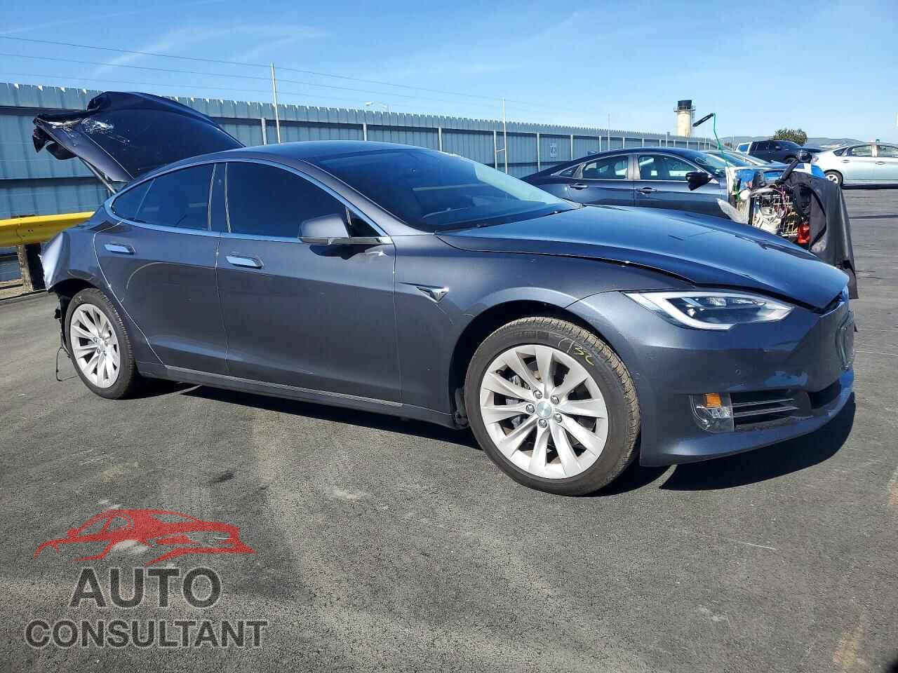 TESLA MODEL S 2017 - 5YJSA1E16HF183785