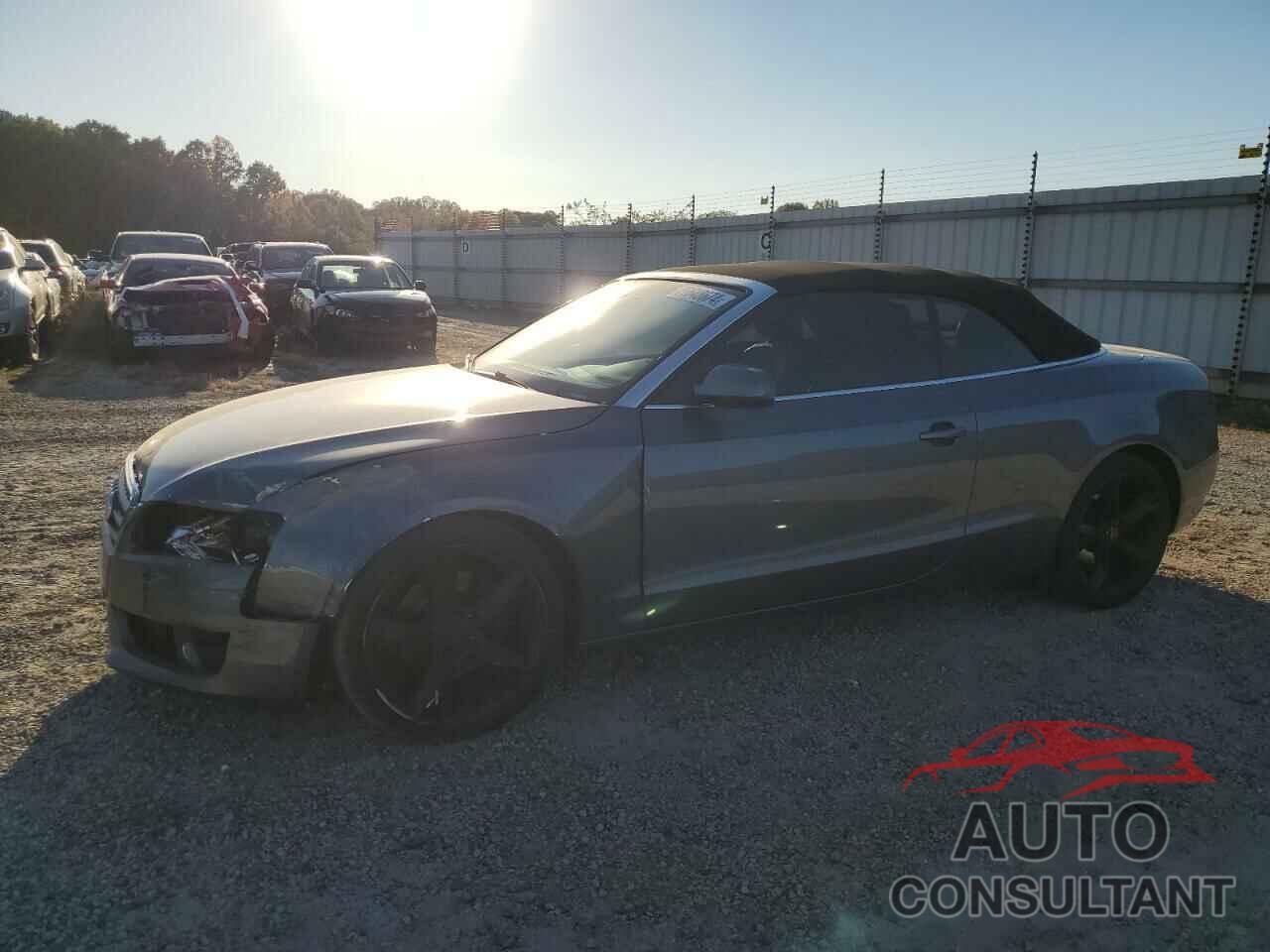 AUDI A5 2012 - WAULFAFH3CN000528