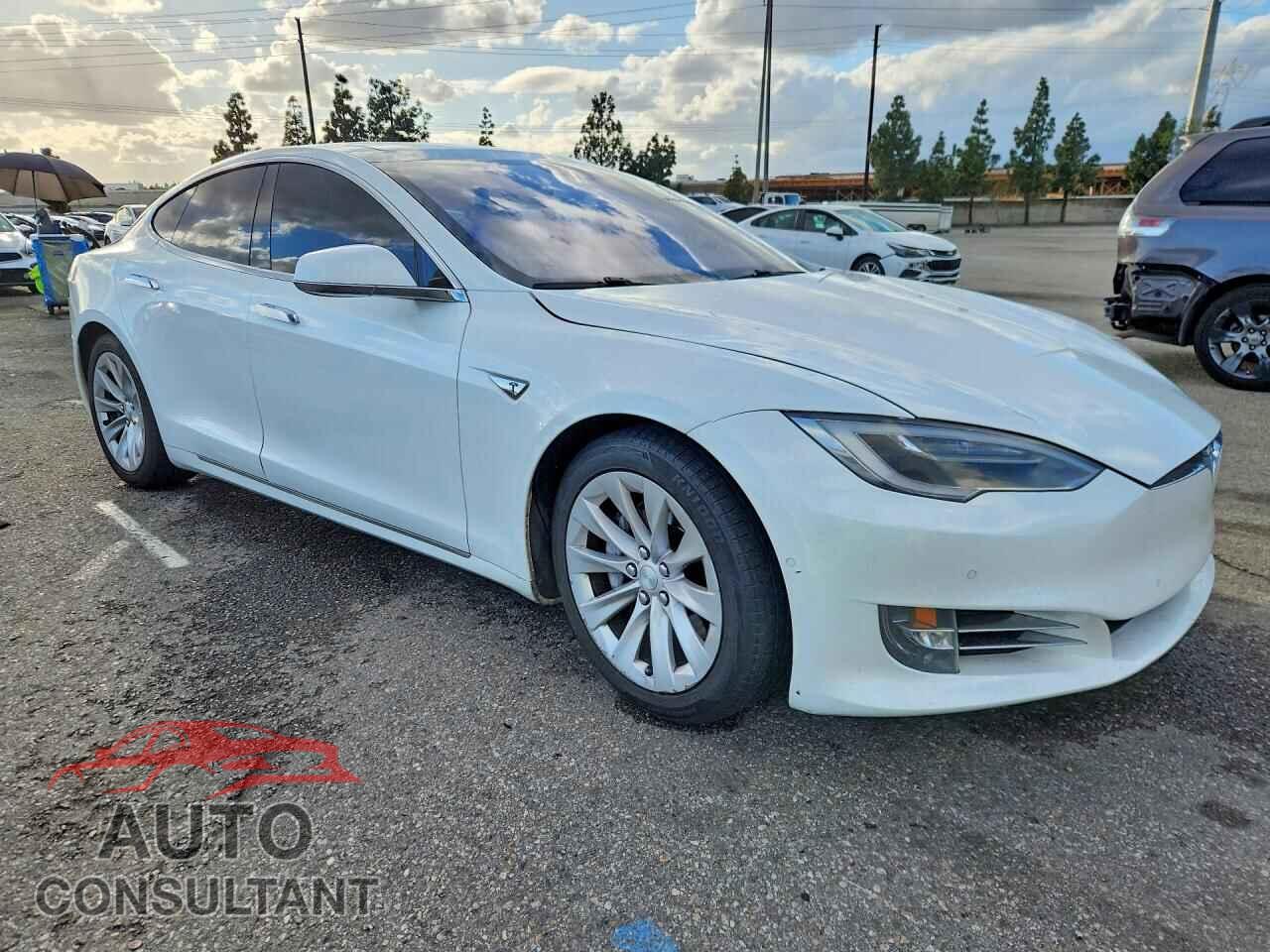 TESLA MODEL S 2016 - 5YJSA1E10GF160954