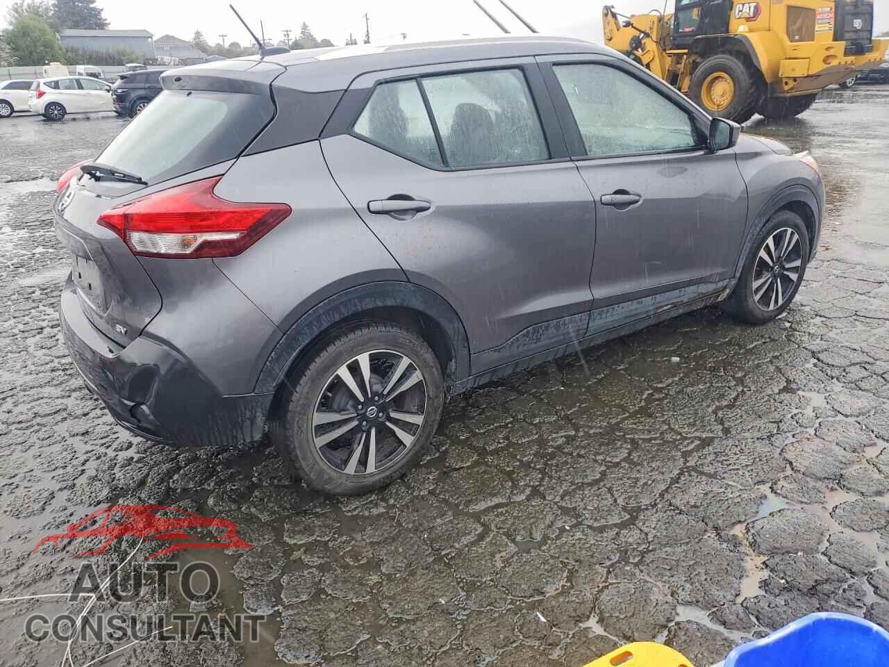 NISSAN KICKS 2019 - 3N1CP5CU3KL525373