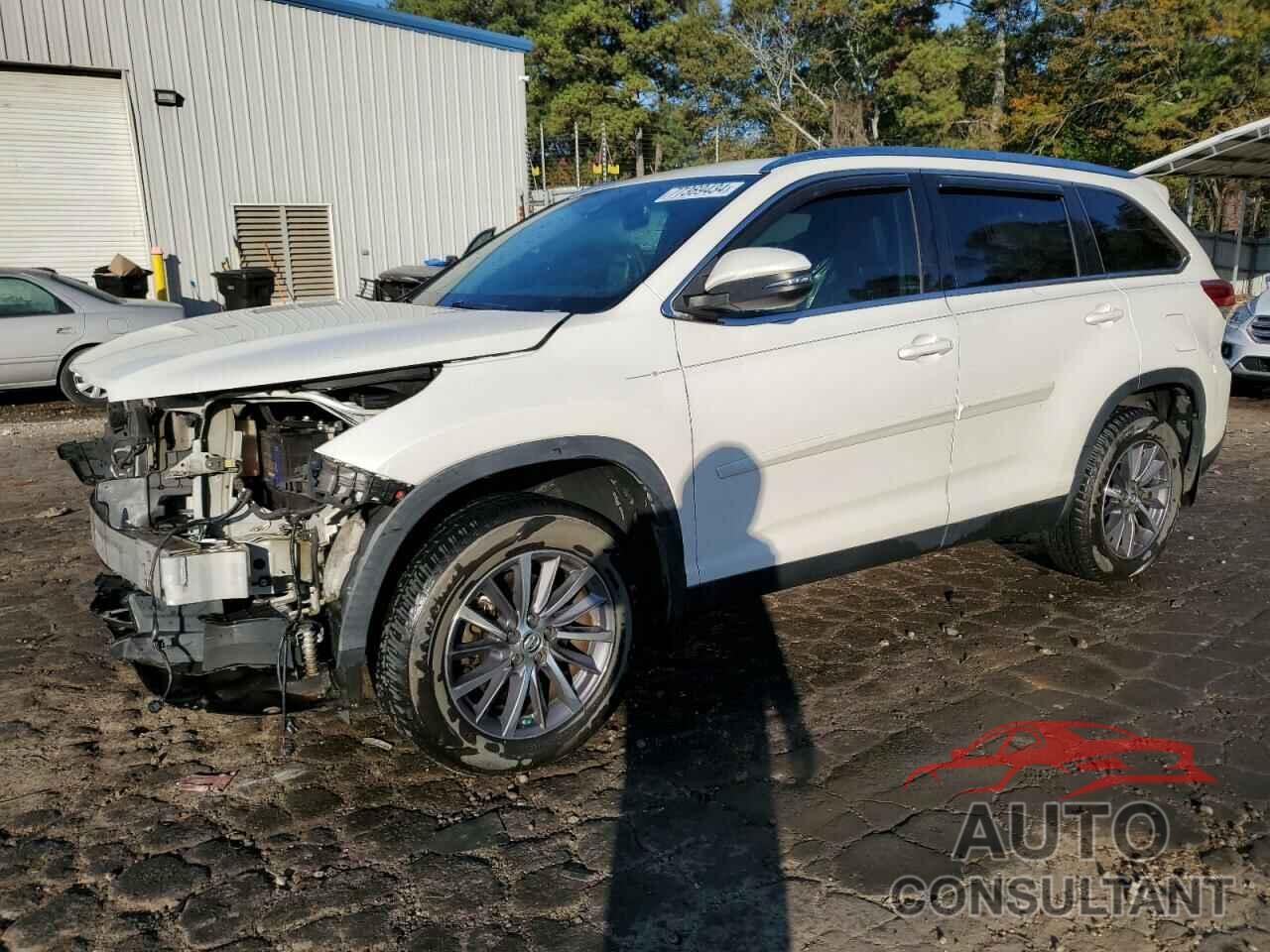 TOYOTA HIGHLANDER 2019 - 5TDKZRFH6KS565742