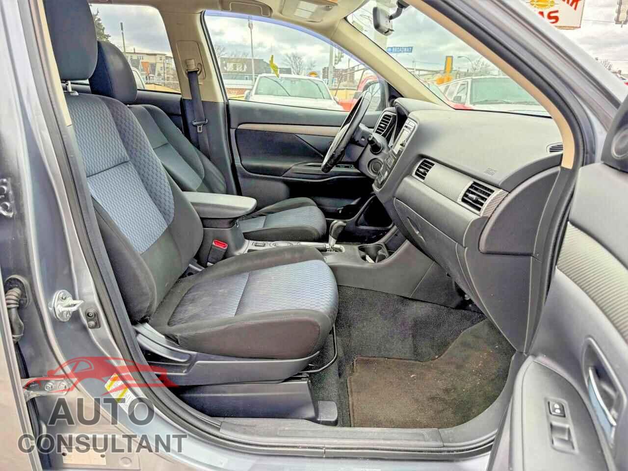 MITSUBISHI OUTLANDER 2014 - JA4AD3A36EZ004005