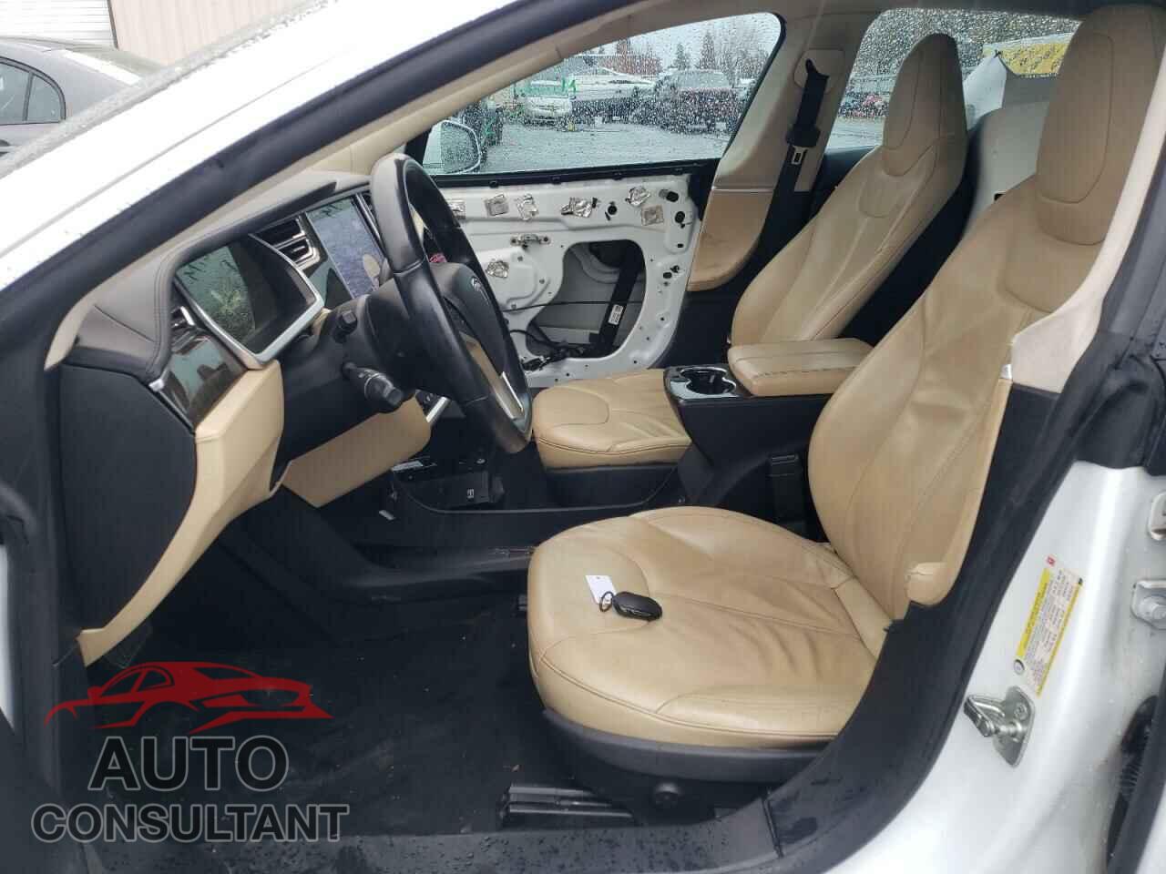 TESLA MODEL S 2013 - 5YJSA1CN0DFP04497