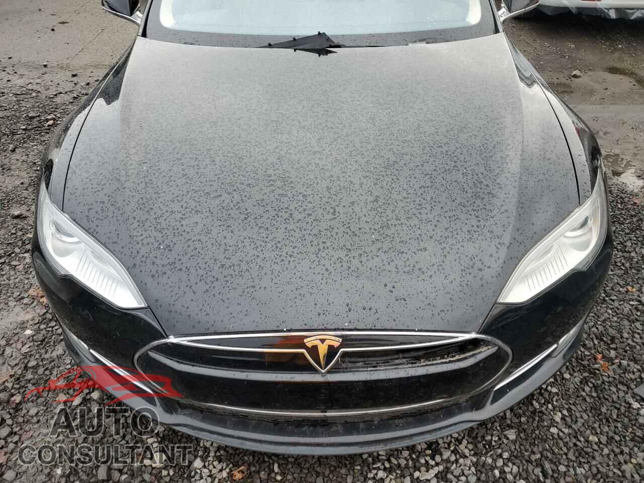 TESLA MODEL S 2012 - 5YJSA1DP5CFS00607