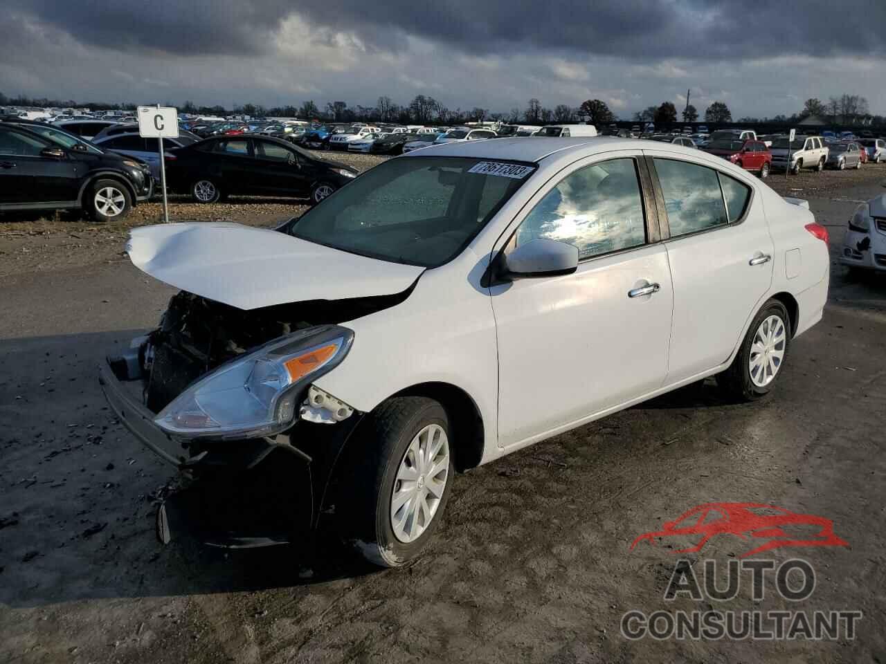 NISSAN VERSA 2017 - 3N1CN7AP6HL808213