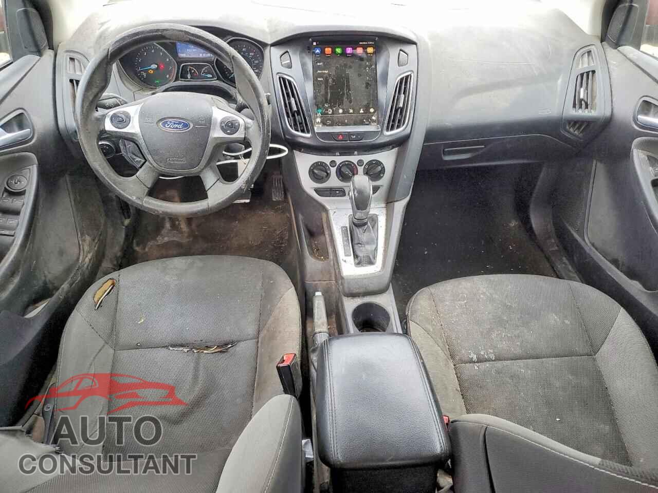 FORD FOCUS 2014 - 1FADP3F26EL417710