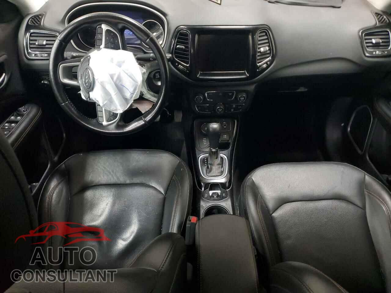 JEEP COMPASS 2020 - 3C4NJDCB2LT211876
