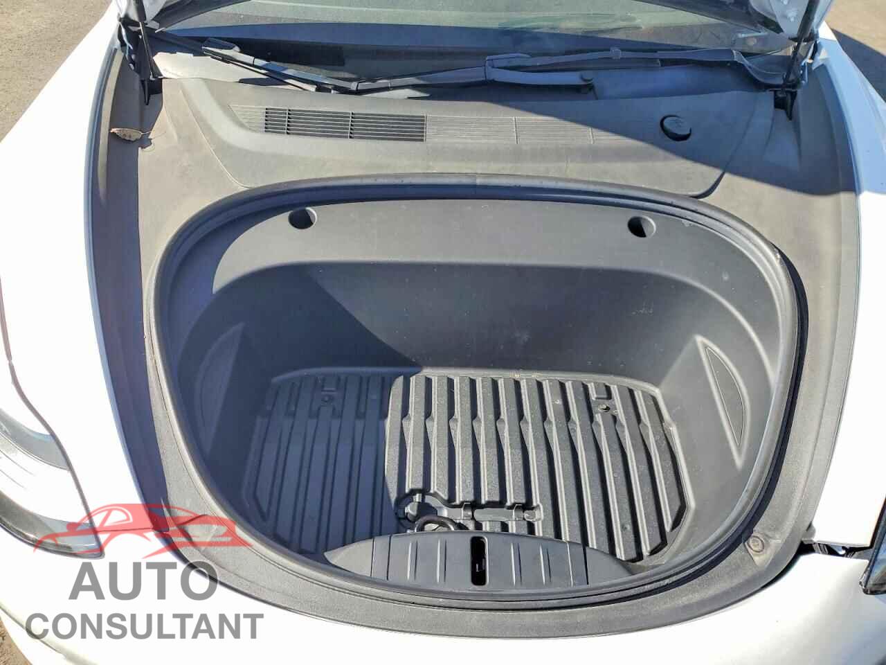 TESLA MODEL 3 2023 - 5YJ3E1EA7PF398213