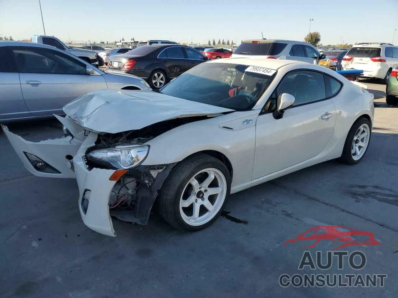 TOYOTA SCION 2015 - JF1ZNAA12F8700723