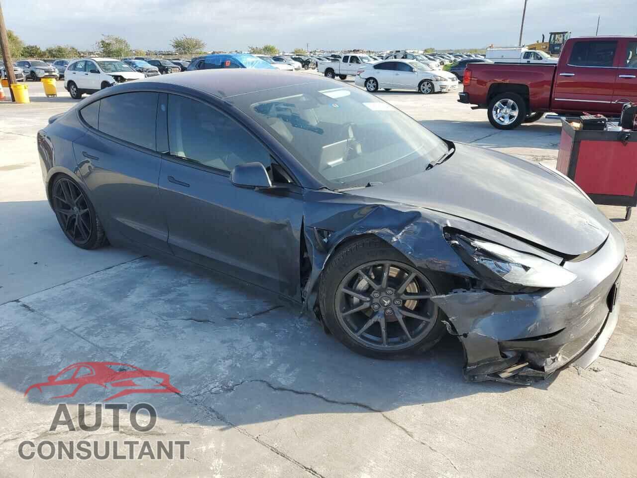 TESLA MODEL 3 2018 - 5YJ3E1EA6JF030497