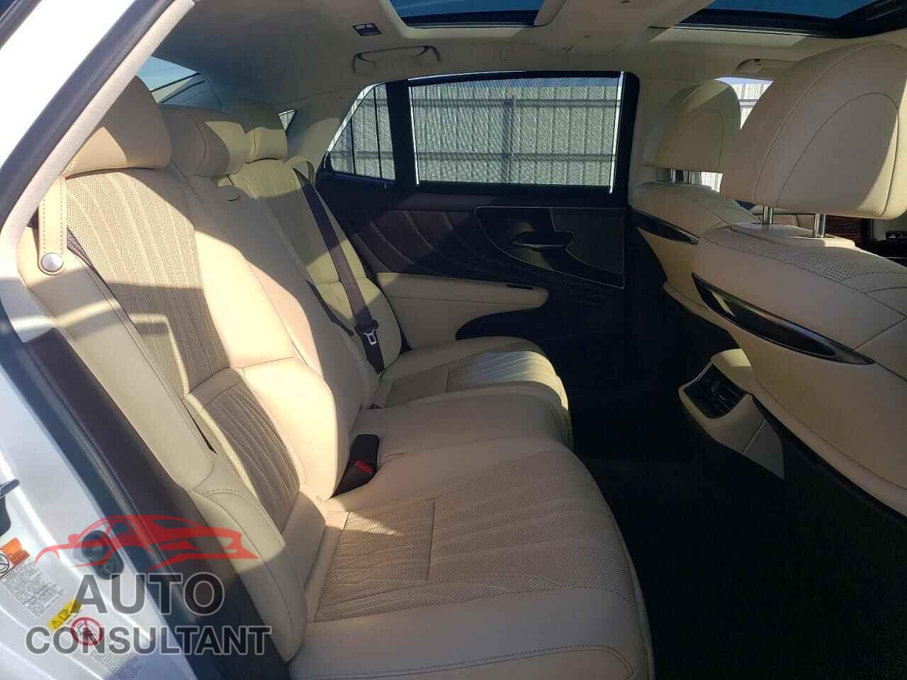 LEXUS LS500 2018 - JTHC5LFF3J5001870