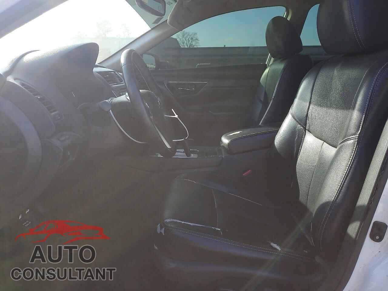 NISSAN ALTIMA 2017 - 1N4AL3AP1HC150644