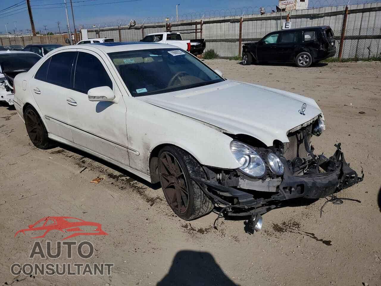 MERCEDES-BENZ E-CLASS 2009 - WDBUF56X09B361925