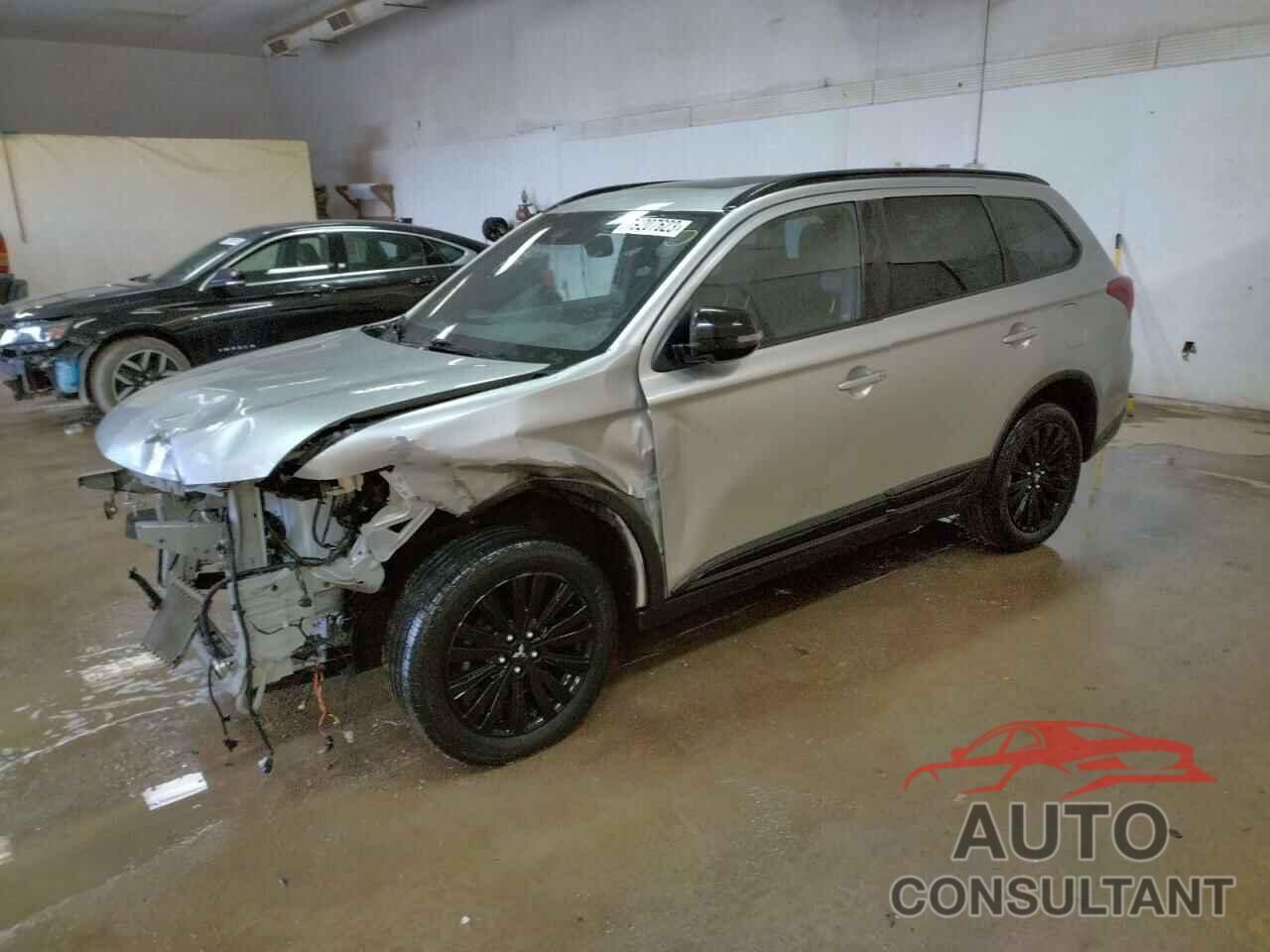 MITSUBISHI OUTLANDER 2020 - JA4AZ3A30LZ031876