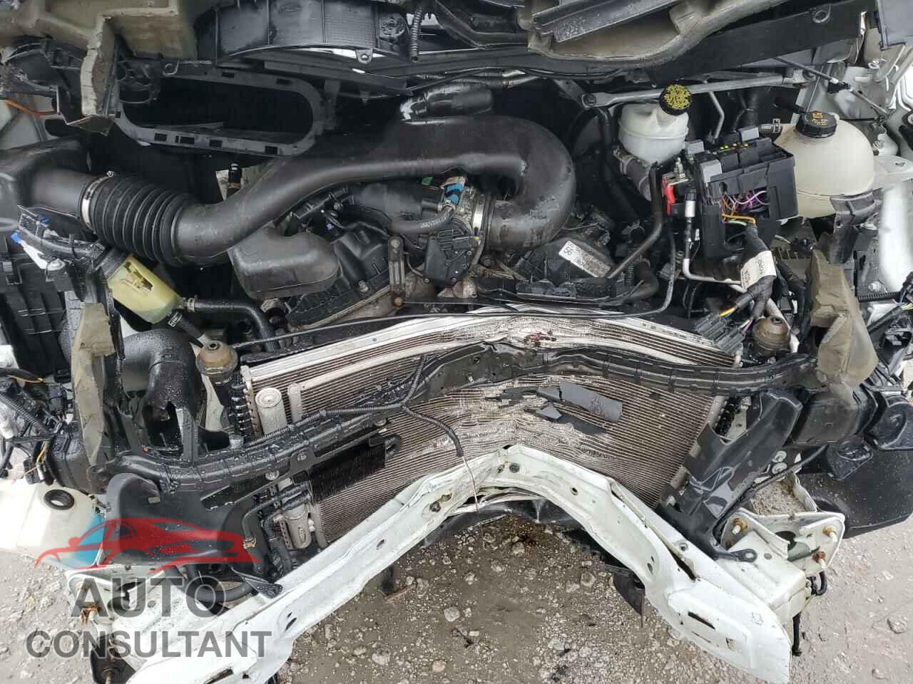 FORD TRANSIT 2017 - 1FTYR2CM7HKA51367
