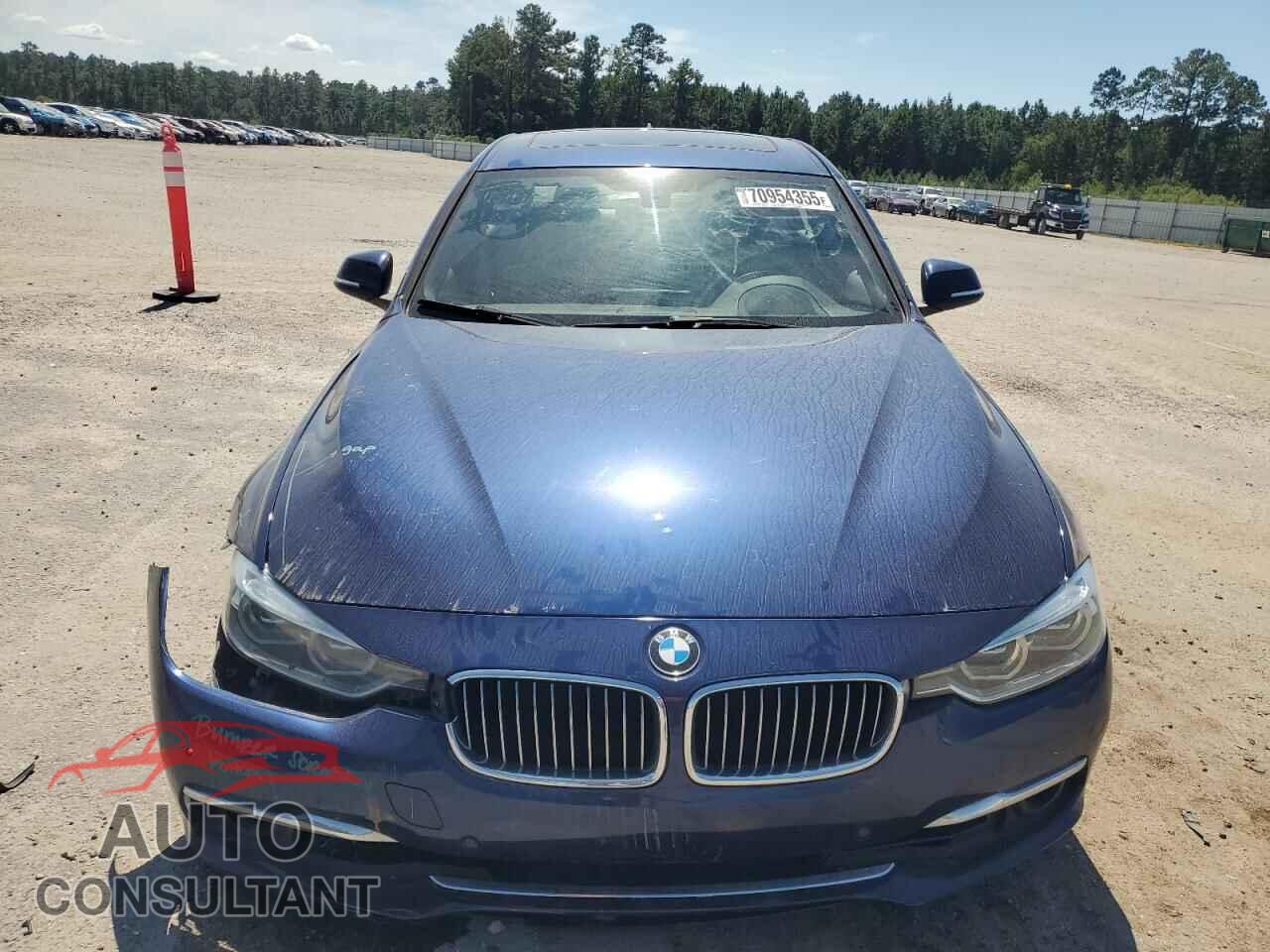 BMW 3 SERIES 2016 - WBA8E9G57GNU30483