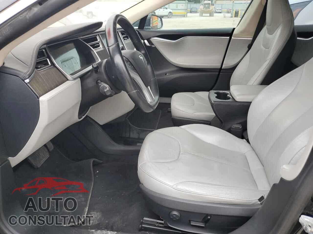 TESLA MODEL S 2014 - 5YJSA1S19EFP30452