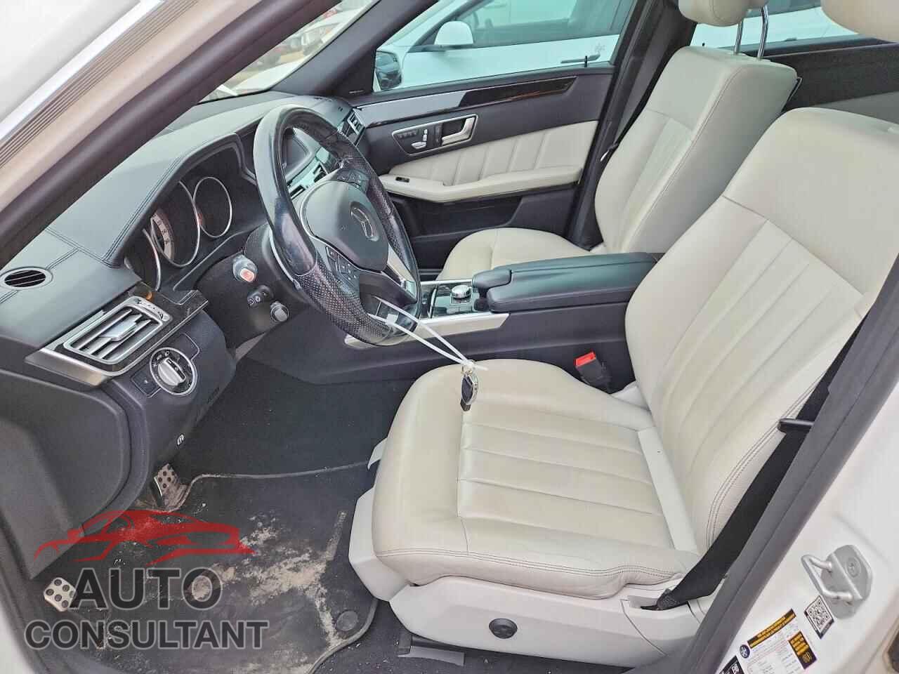 MERCEDES-BENZ E-CLASS 2015 - WDDHF9HB8FB119607