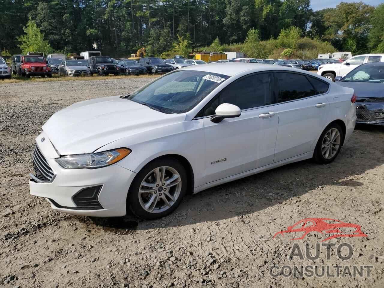 FORD FUSION 2019 - 3FA6P0LUXKR210828