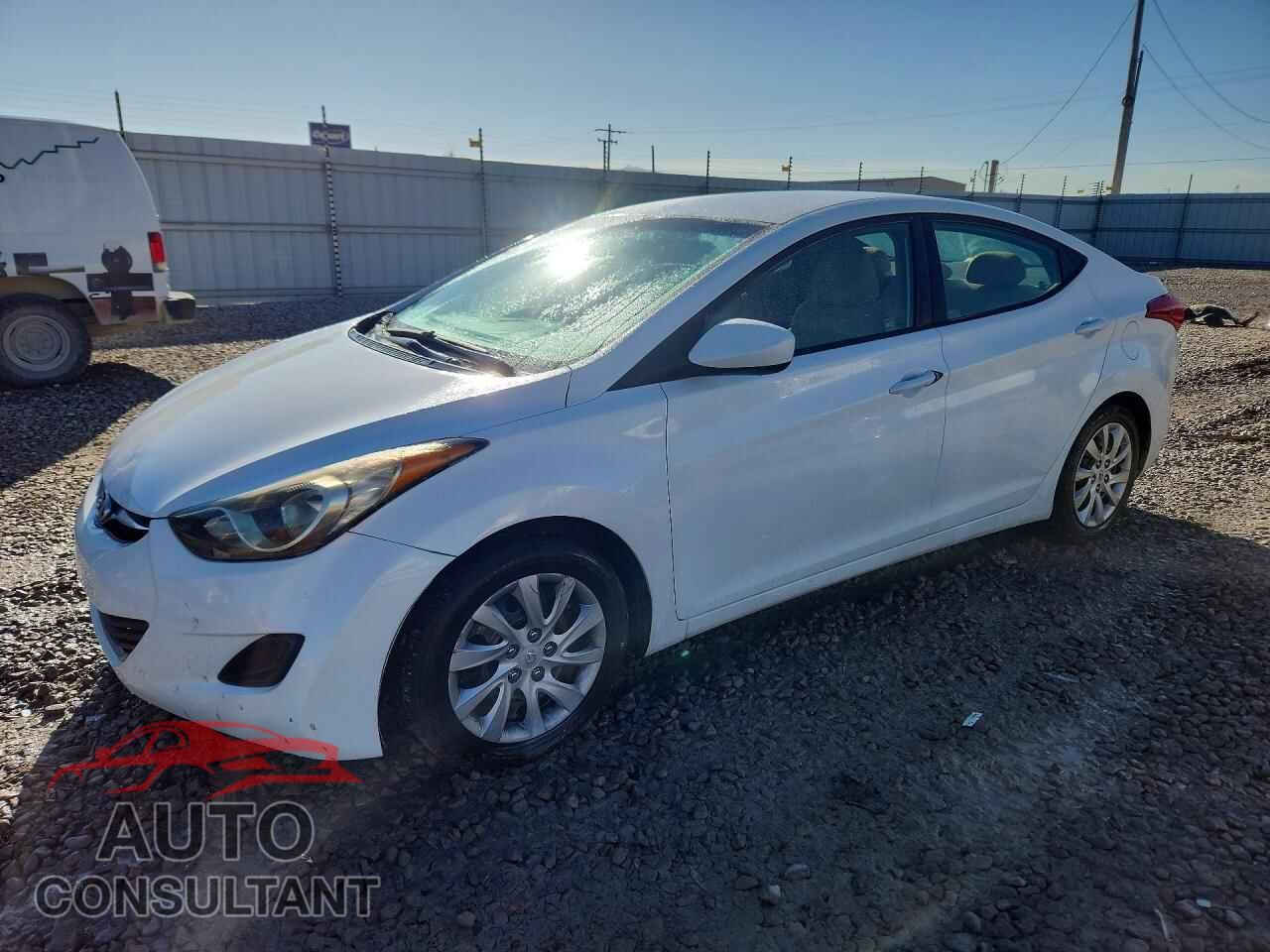 HYUNDAI ELANTRA 2012 - 5NPDH4AE7CH137908