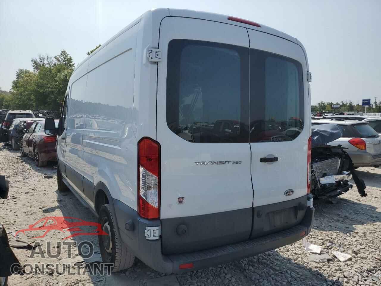 FORD TRANSIT 2016 - 1FTYR2CM3GKB31134