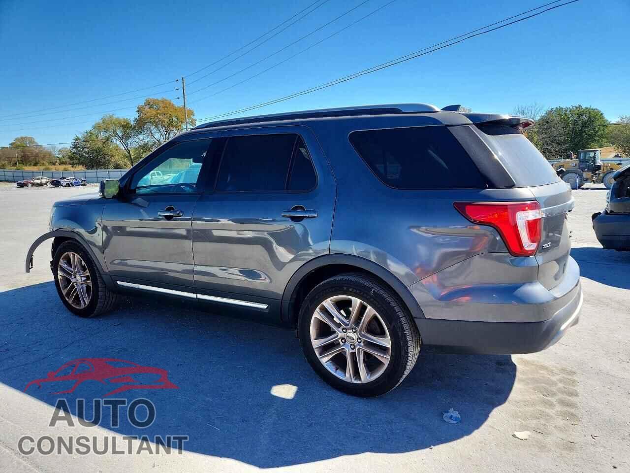 FORD EXPLORER 2017 - 1FM5K7D80HGB61892