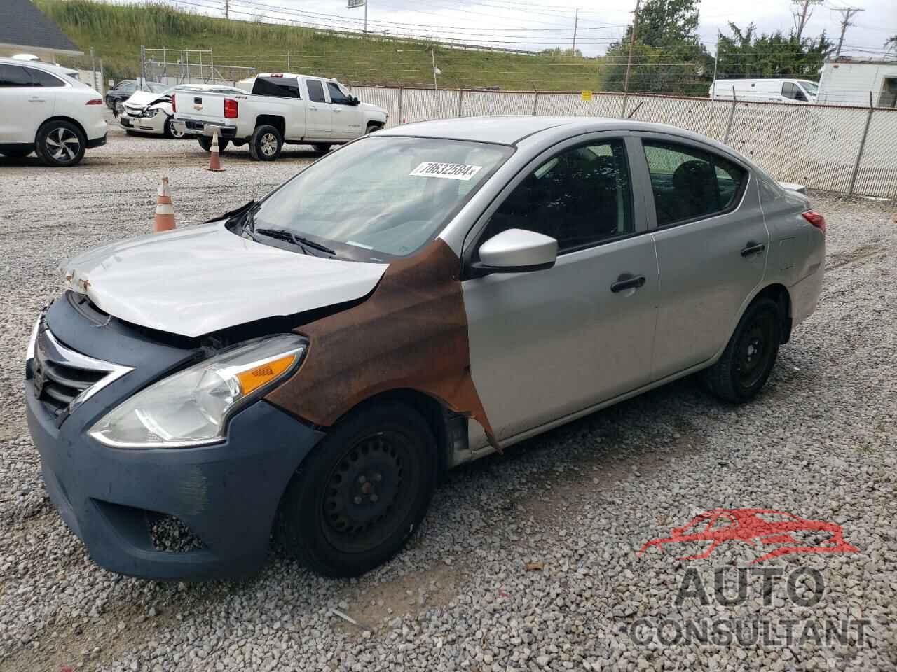 NISSAN VERSA 2018 - 3N1CN7AP7JL806864