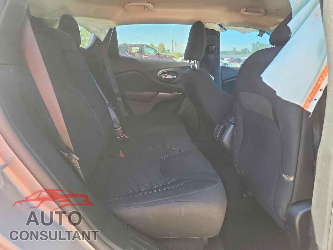 JEEP CHEROKEE 2019 - 1C4PJLCB5KD357485