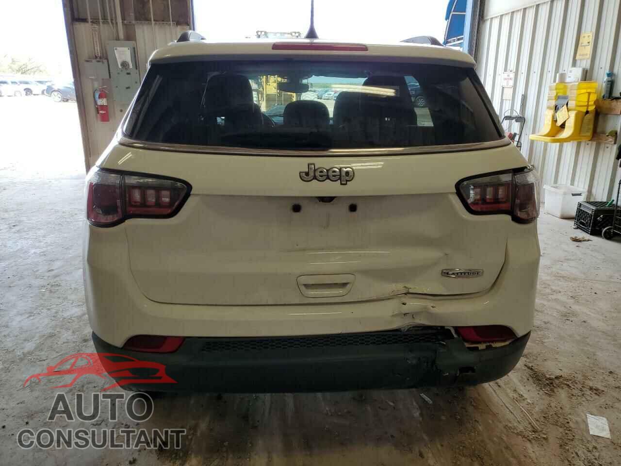 JEEP COMPASS 2017 - 3C4NJCBB4HT632890